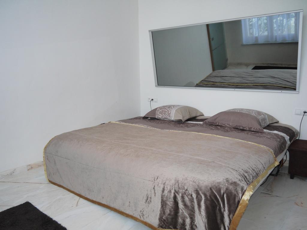 Luxury Apartments Arendshof Антверпен Стая снимка