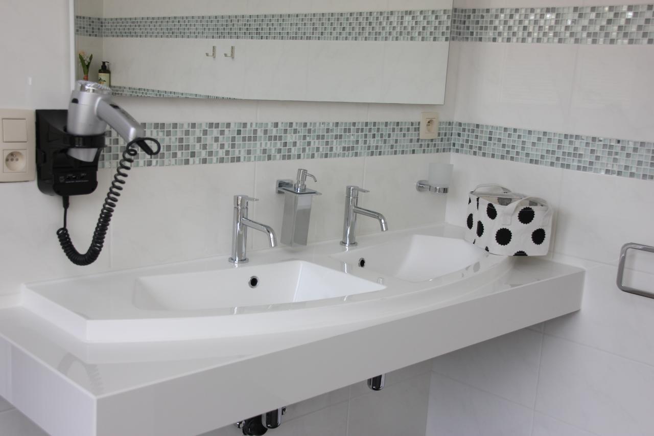 Luxury Apartments Arendshof Антверпен Екстериор снимка